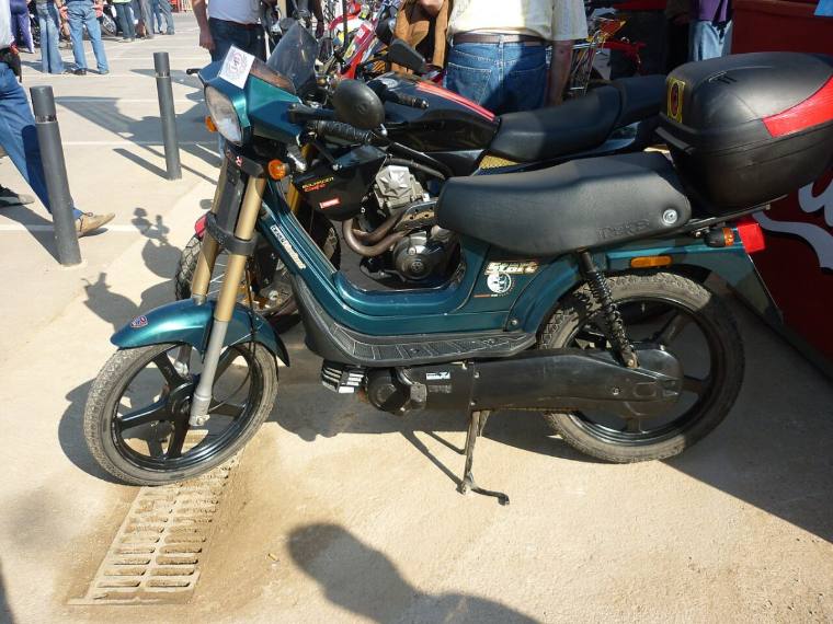 Derbi Variant Start