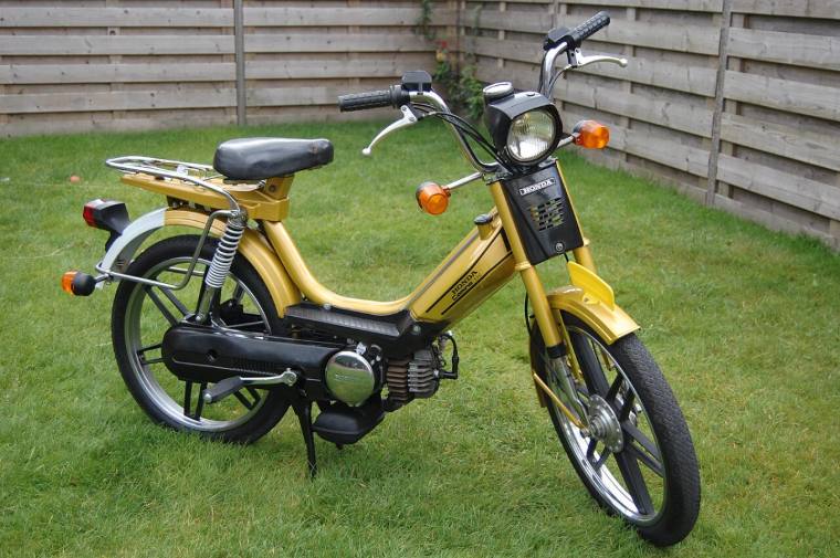 Honda Camino (PA50)