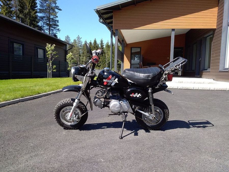 Honda Z50J Monkey