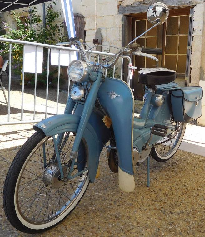 Motobécane Mobylette AV76